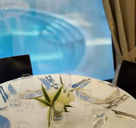 Sporting ホテル 3*